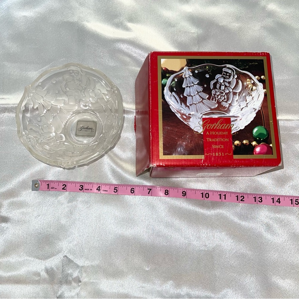 Gorham holiday small glass christmass tree and santa design bowl
